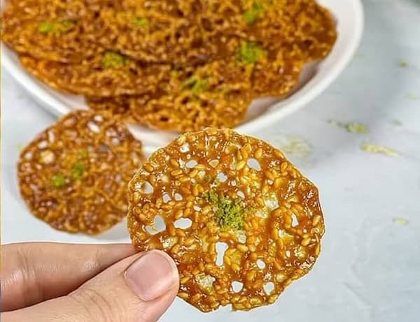 تصویر 4 از قیمت خرید پولکی کنجدی عسلی عمده به صرفه و ارزان